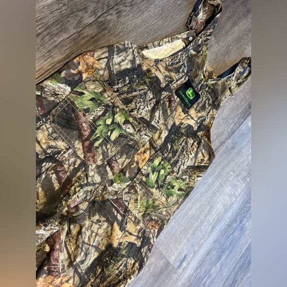 Kids John Deere Mossy Oak Overalls 7 - Picture 6 of 7